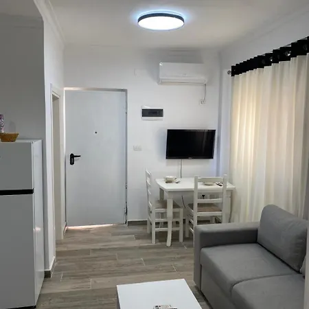 Seaside Aaron 2 Apartment Golem (Tirana)